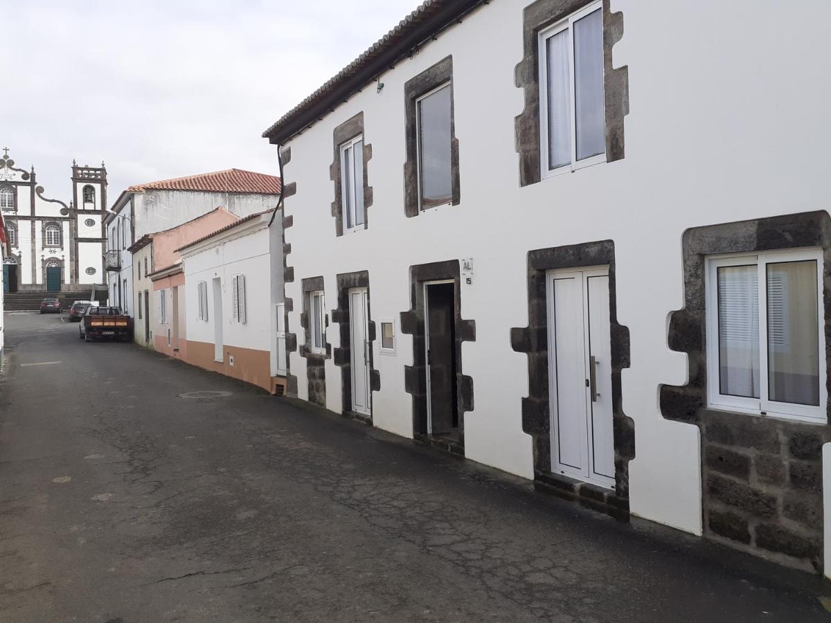 Basaltic Guest House Achadinha Екстер'єр фото