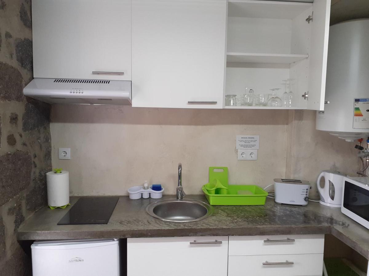 Basaltic Guest House Achadinha Екстер'єр фото