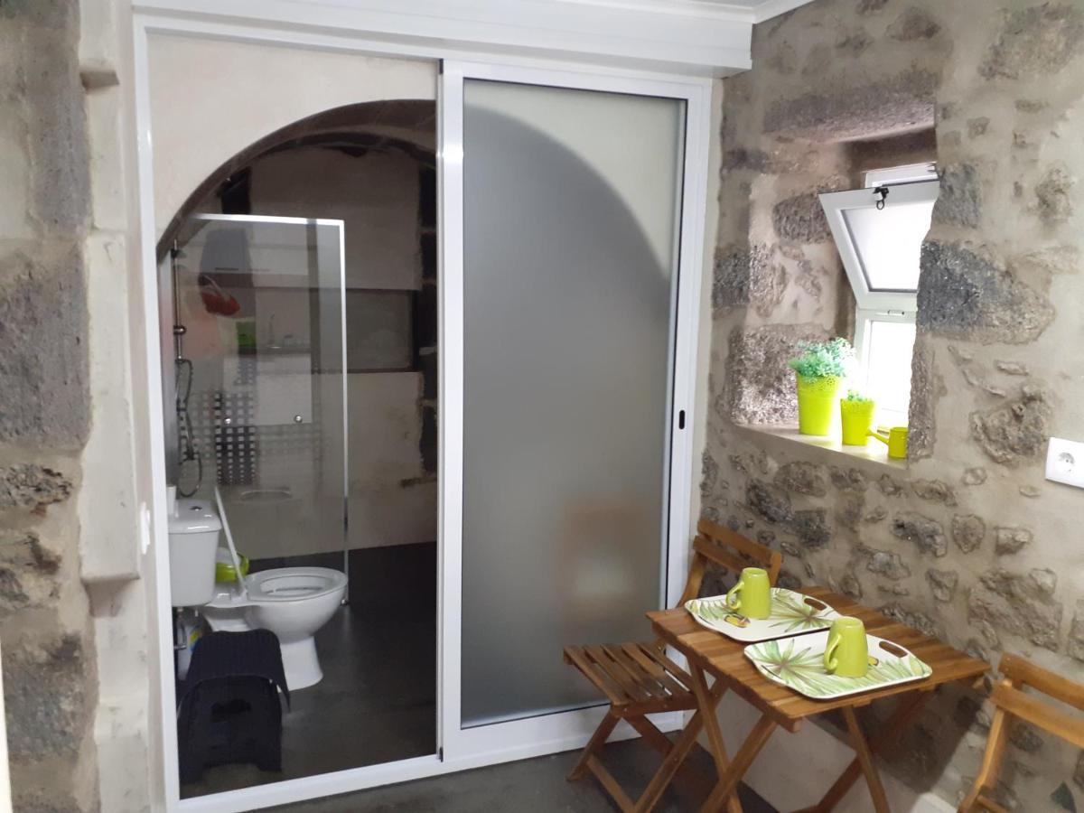 Basaltic Guest House Achadinha Екстер'єр фото
